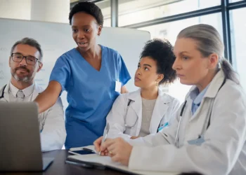 Forms of Persevering with Training for Healthcare Professionals